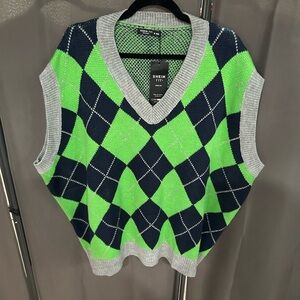 SHEIN Neon Green and Navy Argyle Knit Vest